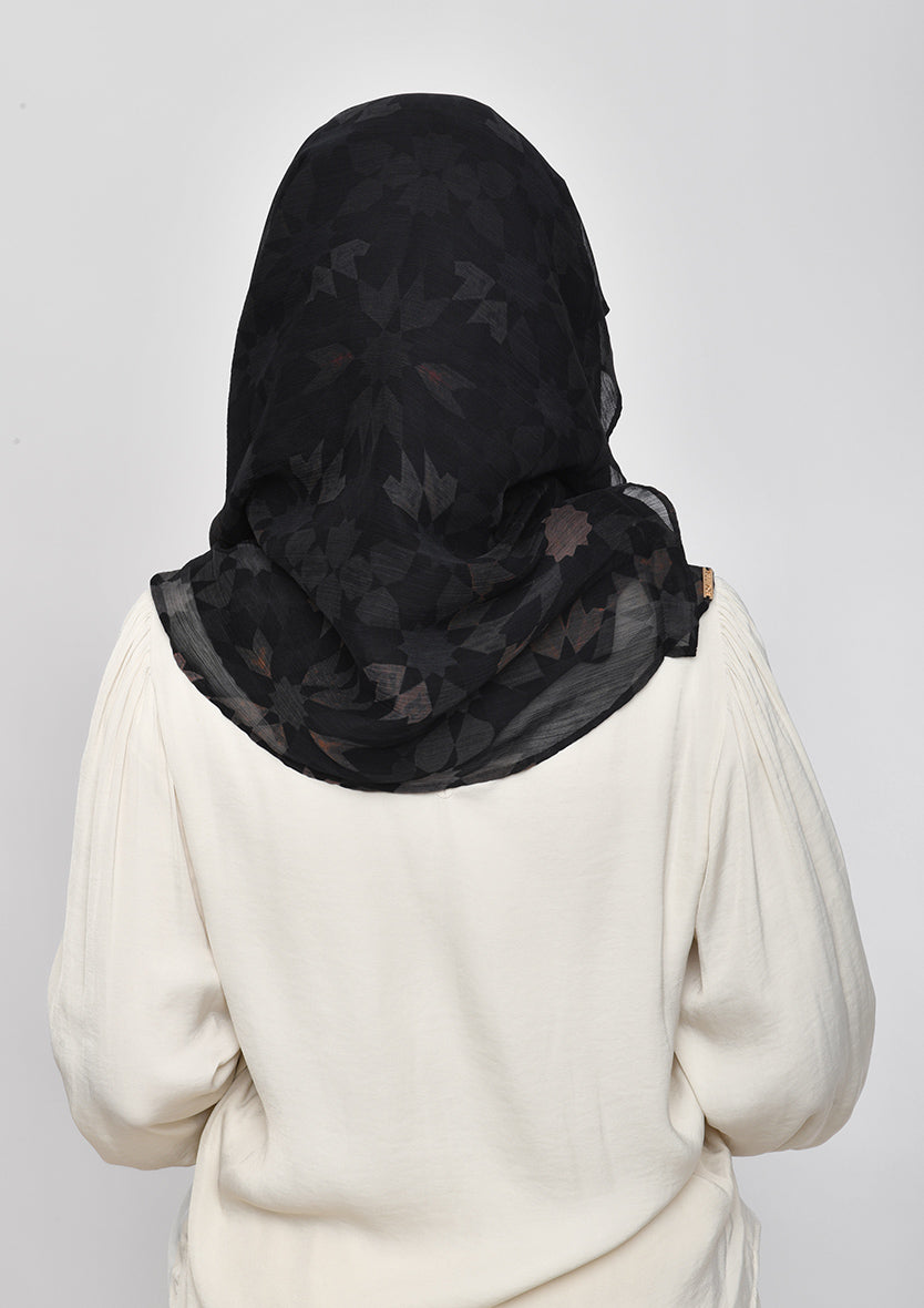 Almas Aswad - Printed Crinkled Chiffon