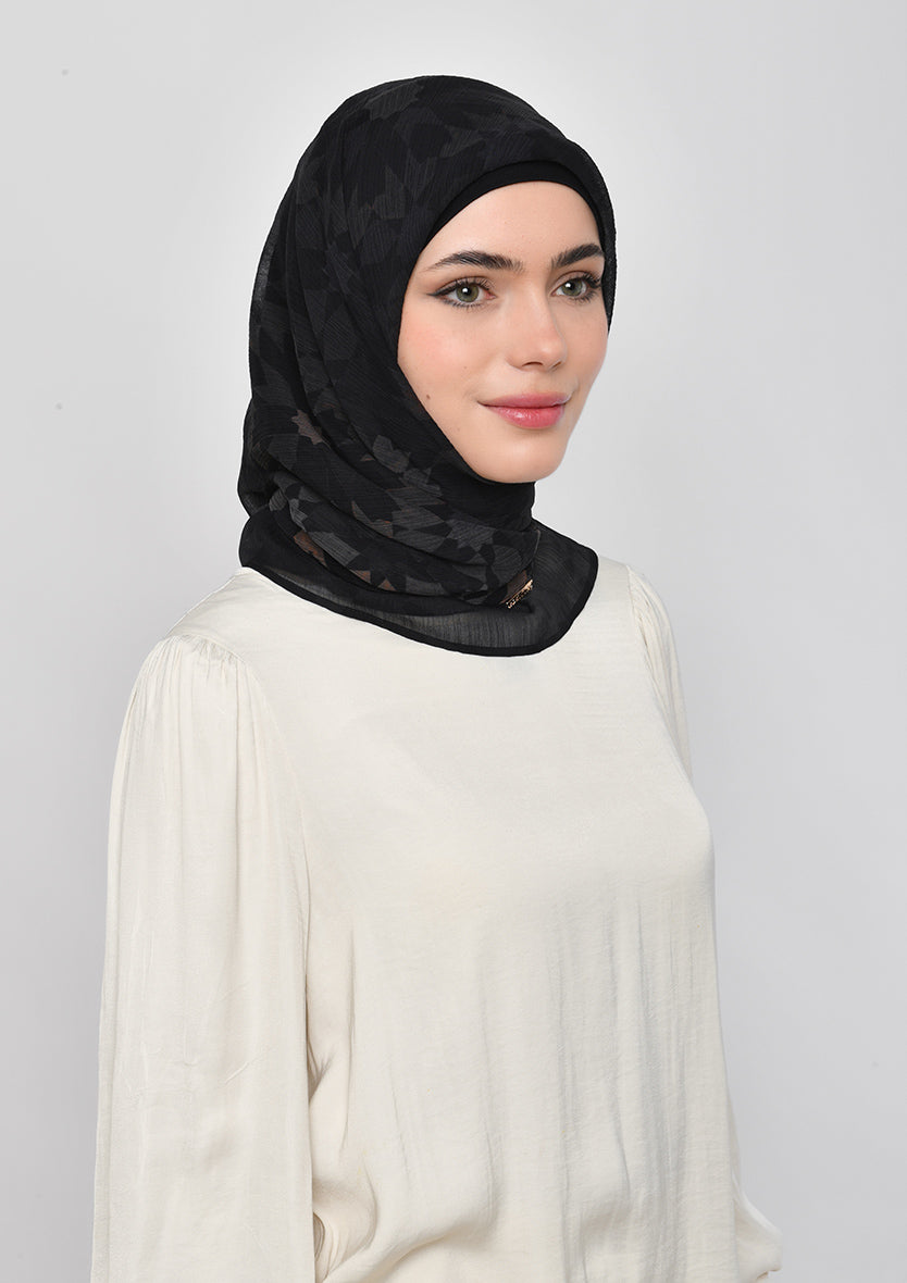 Almas Aswad - Printed Crinkled Chiffon