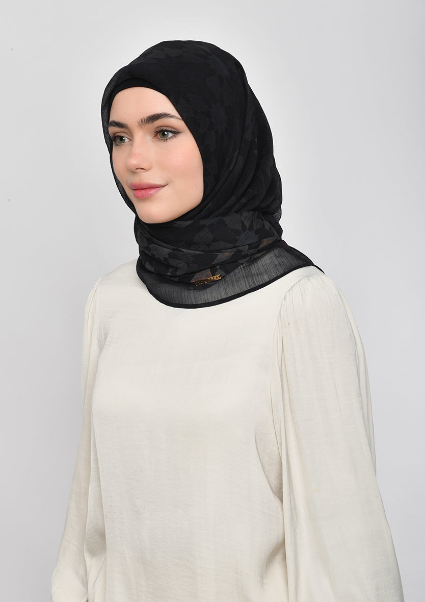 Almas Aswad - Printed Crinkled Chiffon